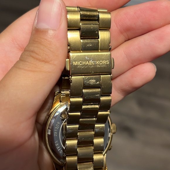 MICHAEL KORS GOLD CHRONOGRAPH WATCH UNISEX - Picture 11 of 11